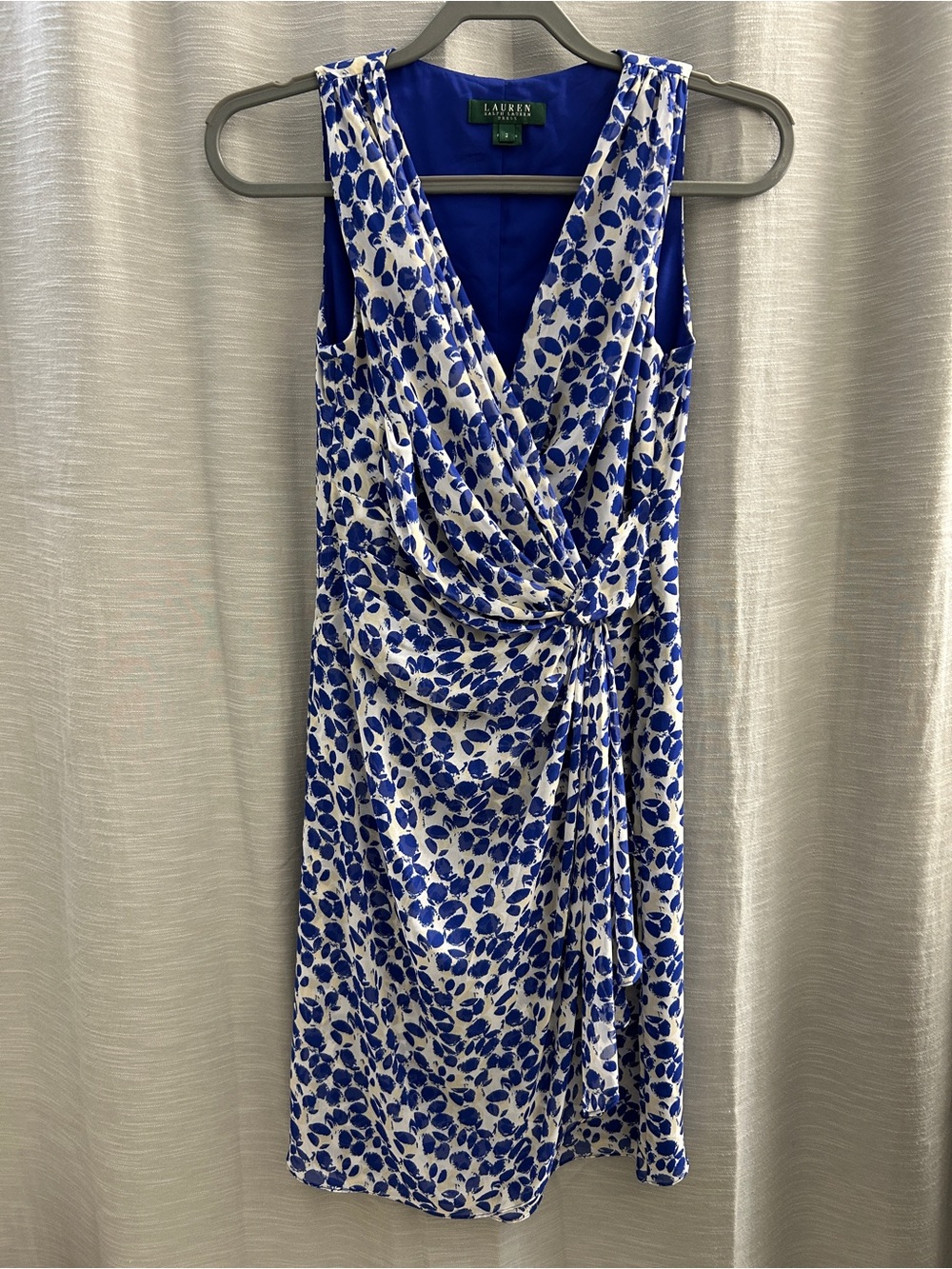 Lauren Ralph Lauren Faux Wrap Ruched Dress Size 2 Curvy Blue White Floral Leaf